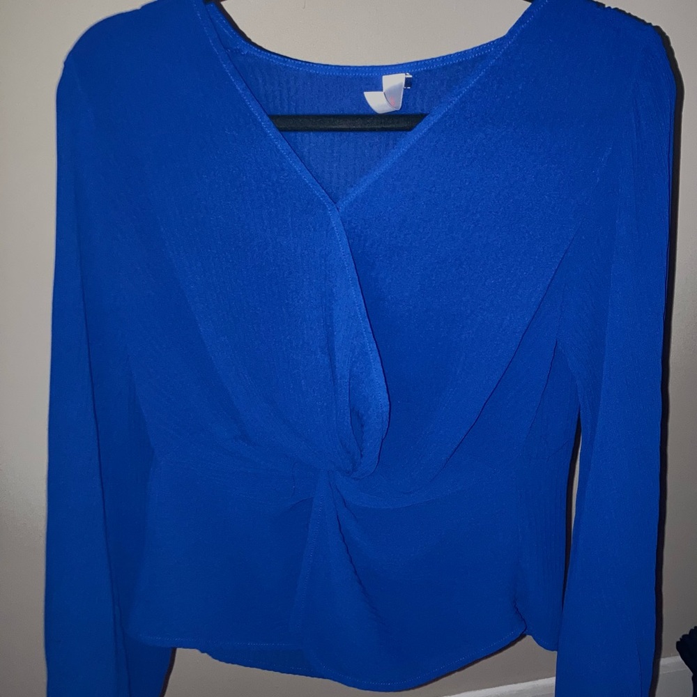 Long Sleeve Blue Blouse